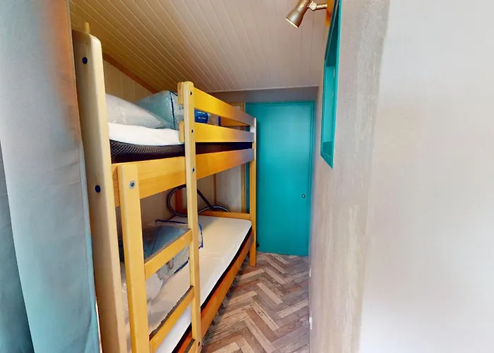 Holiday home Nid Douillet Terre Et