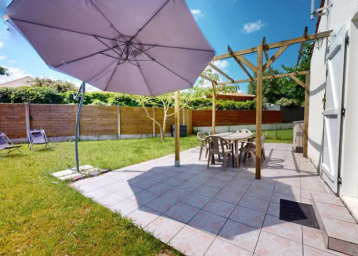 Nid Douillet Terre Et Holiday home *